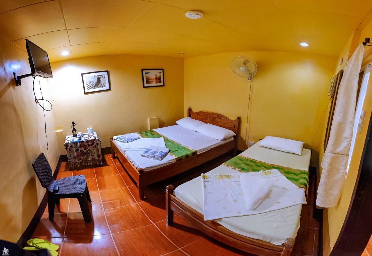 Apo Pension House Coron Extérieur photo